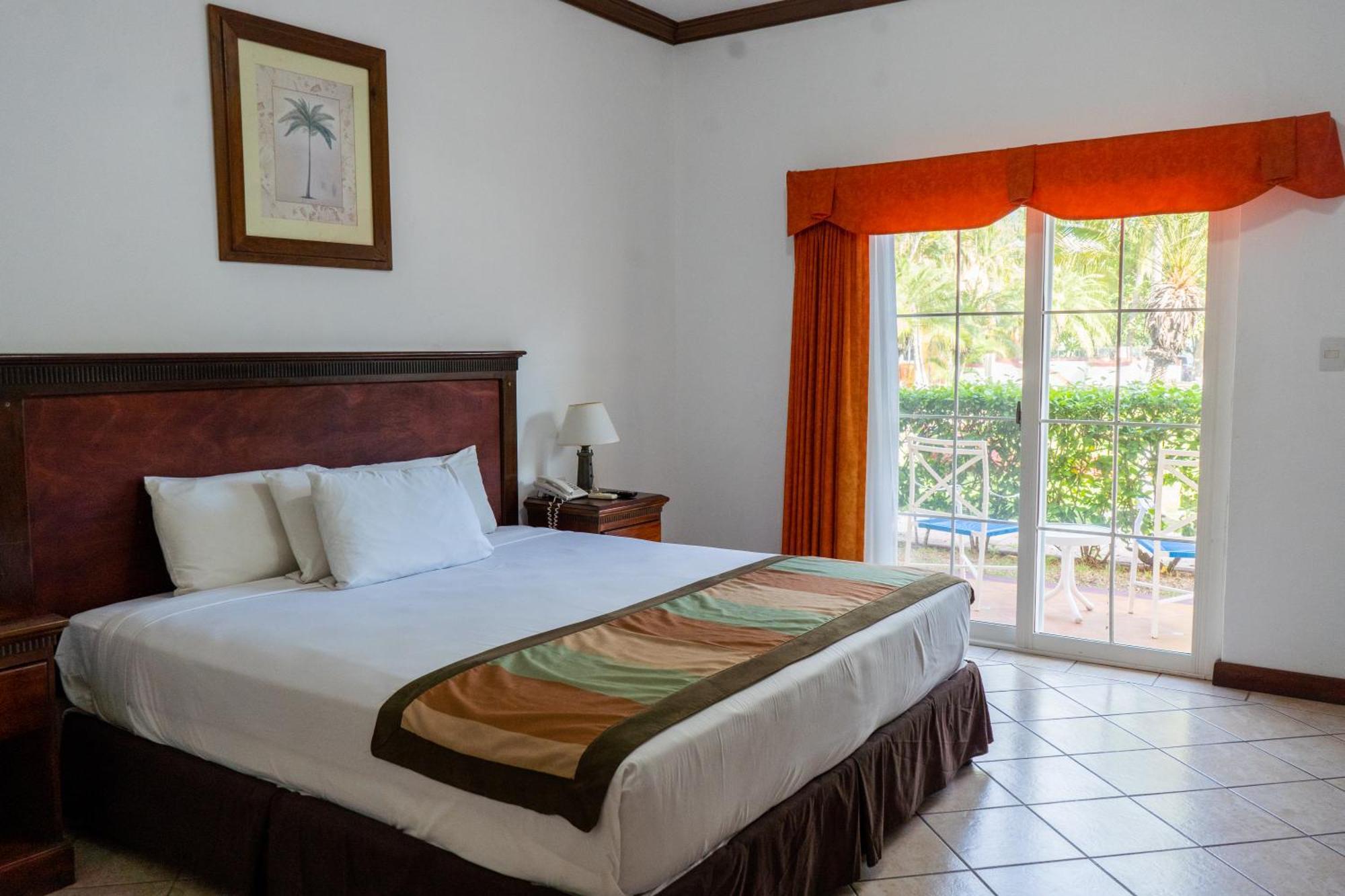 Hotel Cayman Suites Monterrico Kültér fotó