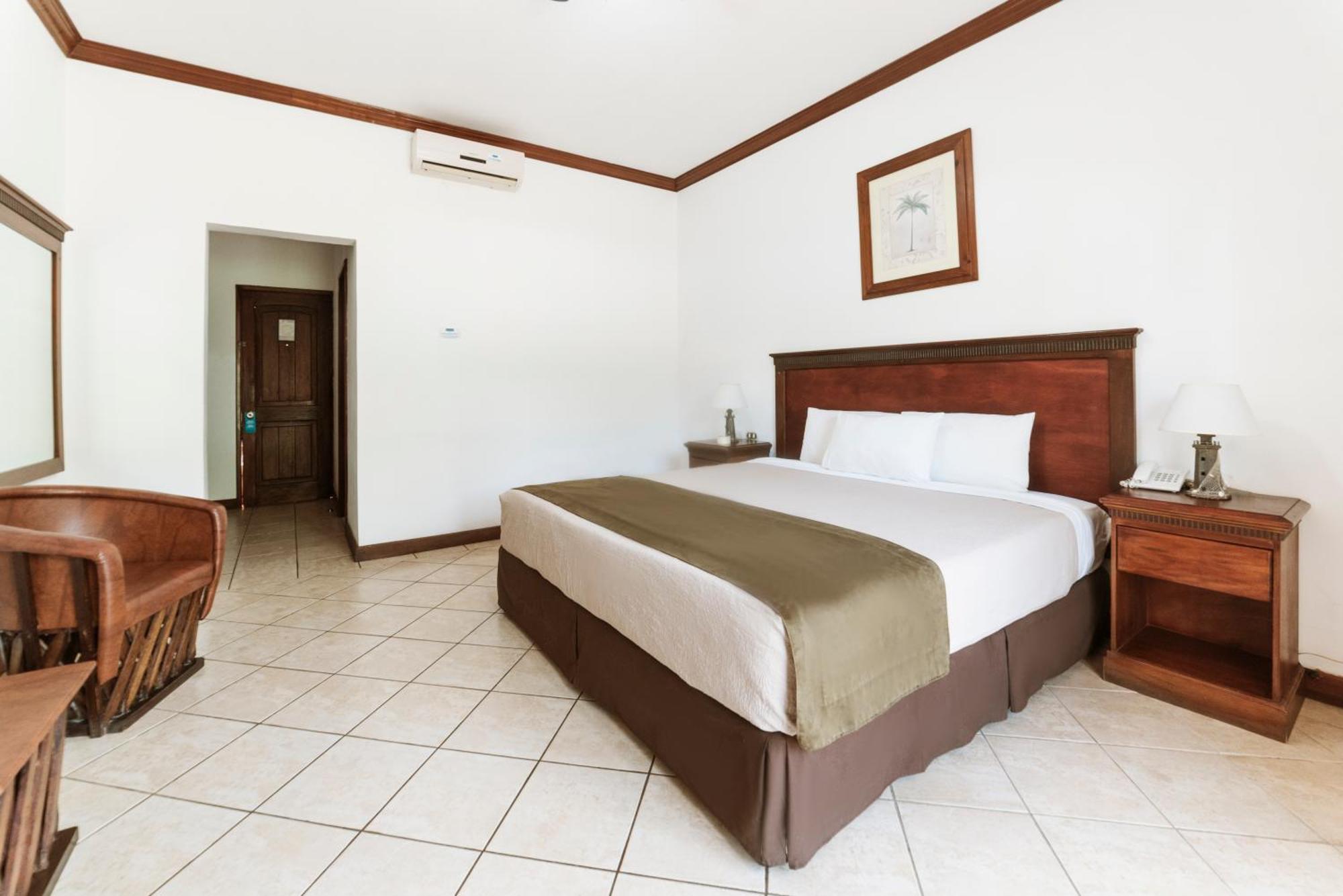 Hotel Cayman Suites Monterrico Kültér fotó