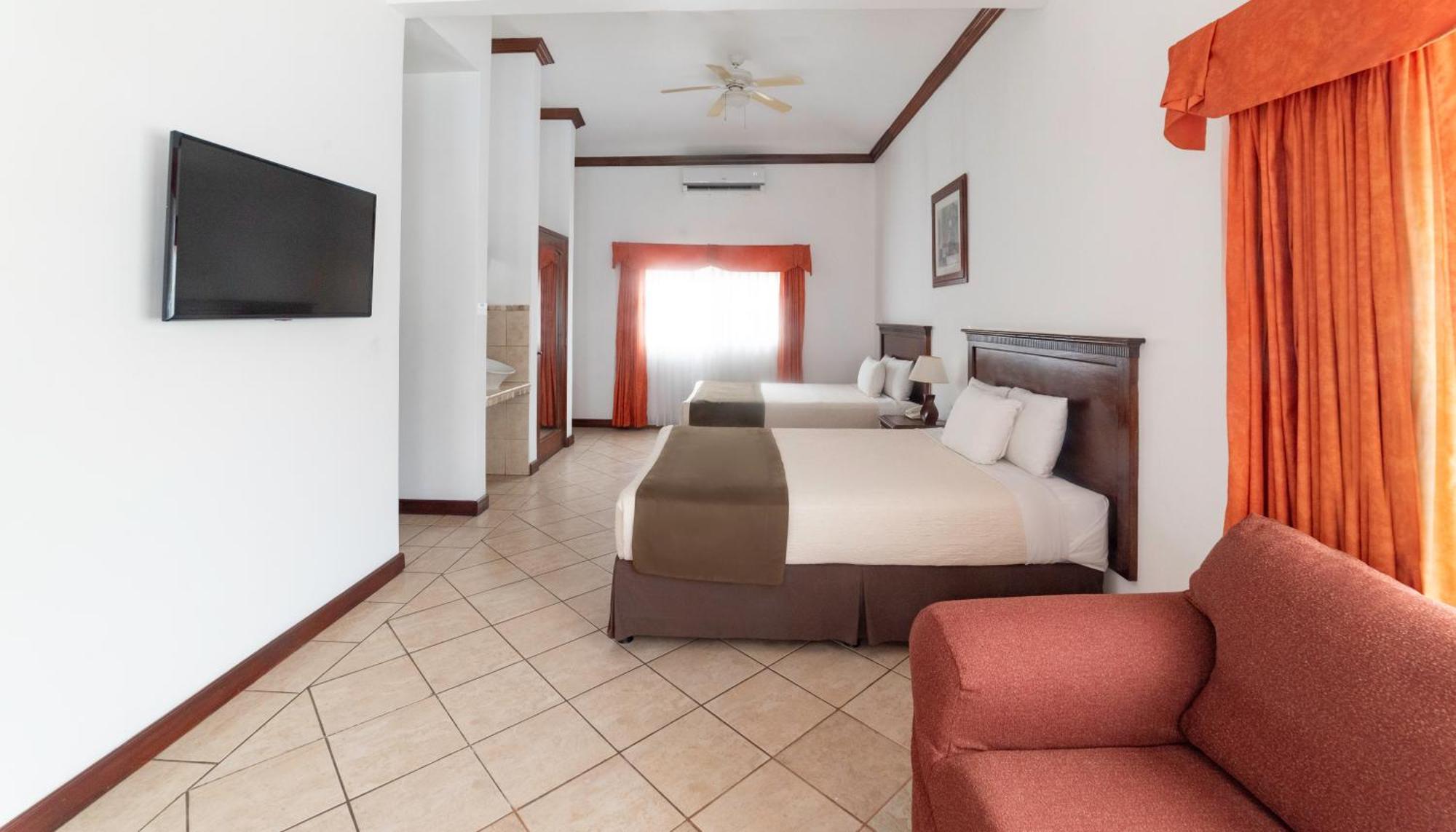 Hotel Cayman Suites Monterrico Kültér fotó