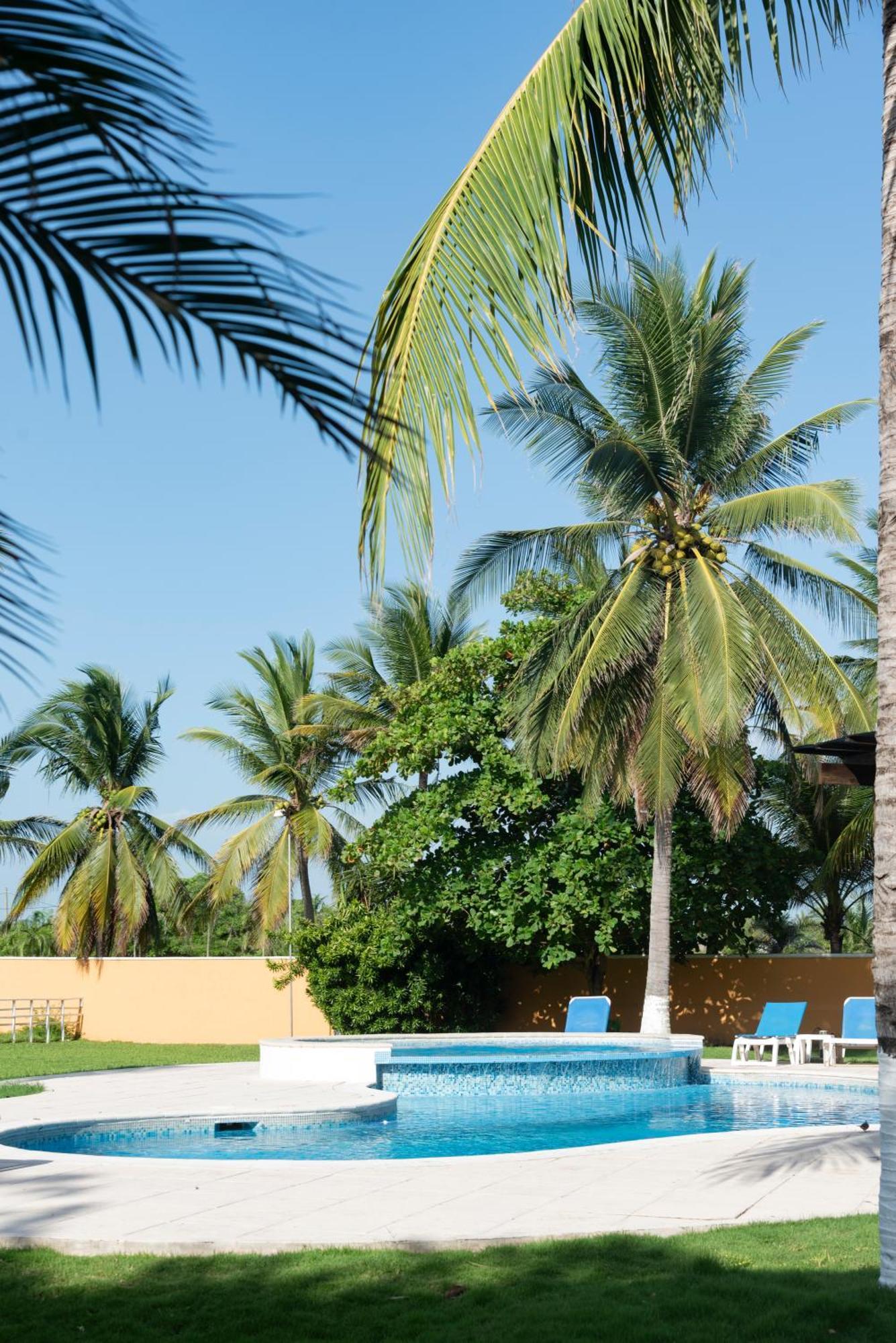 Hotel Cayman Suites Monterrico Kültér fotó