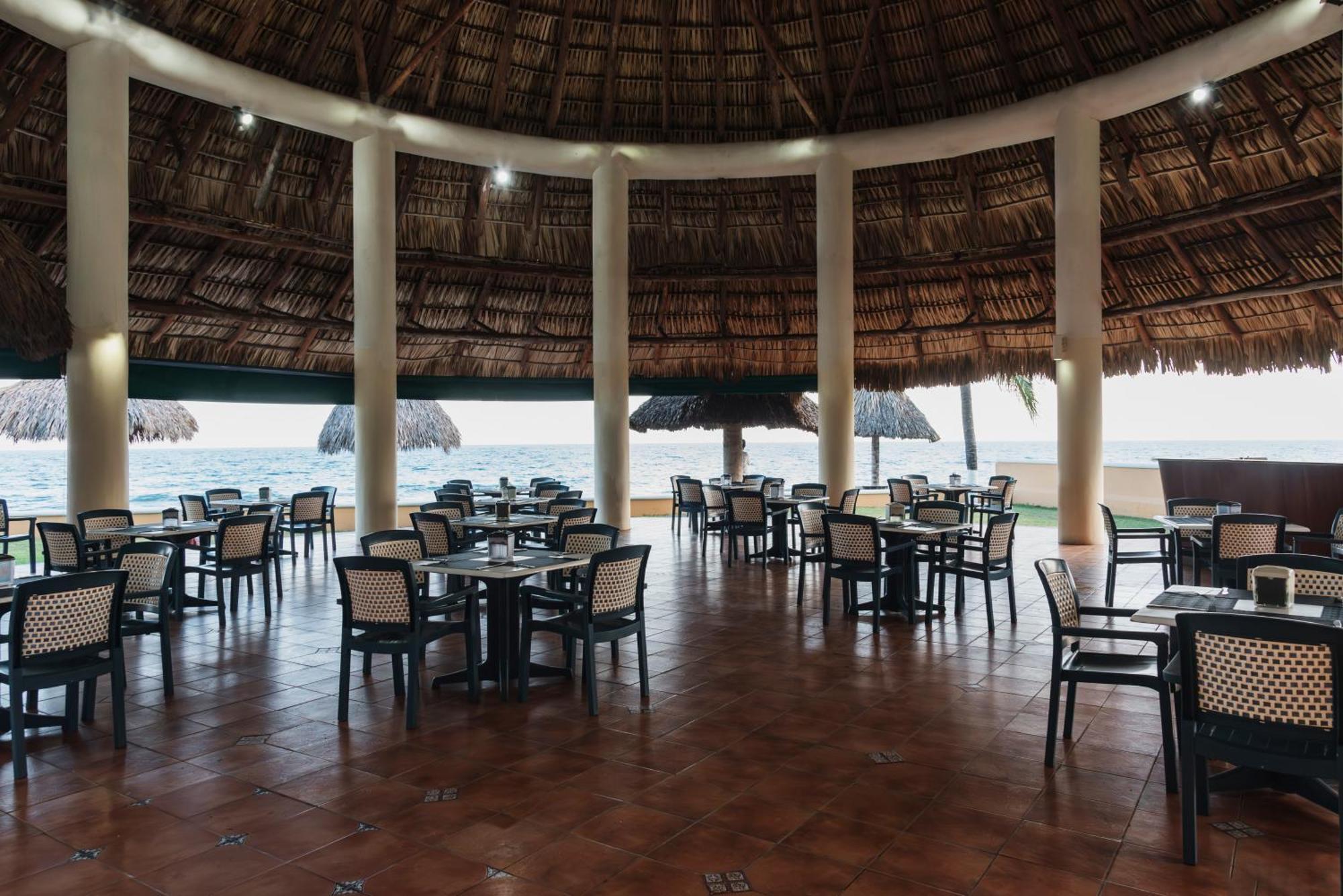 Hotel Cayman Suites Monterrico Kültér fotó